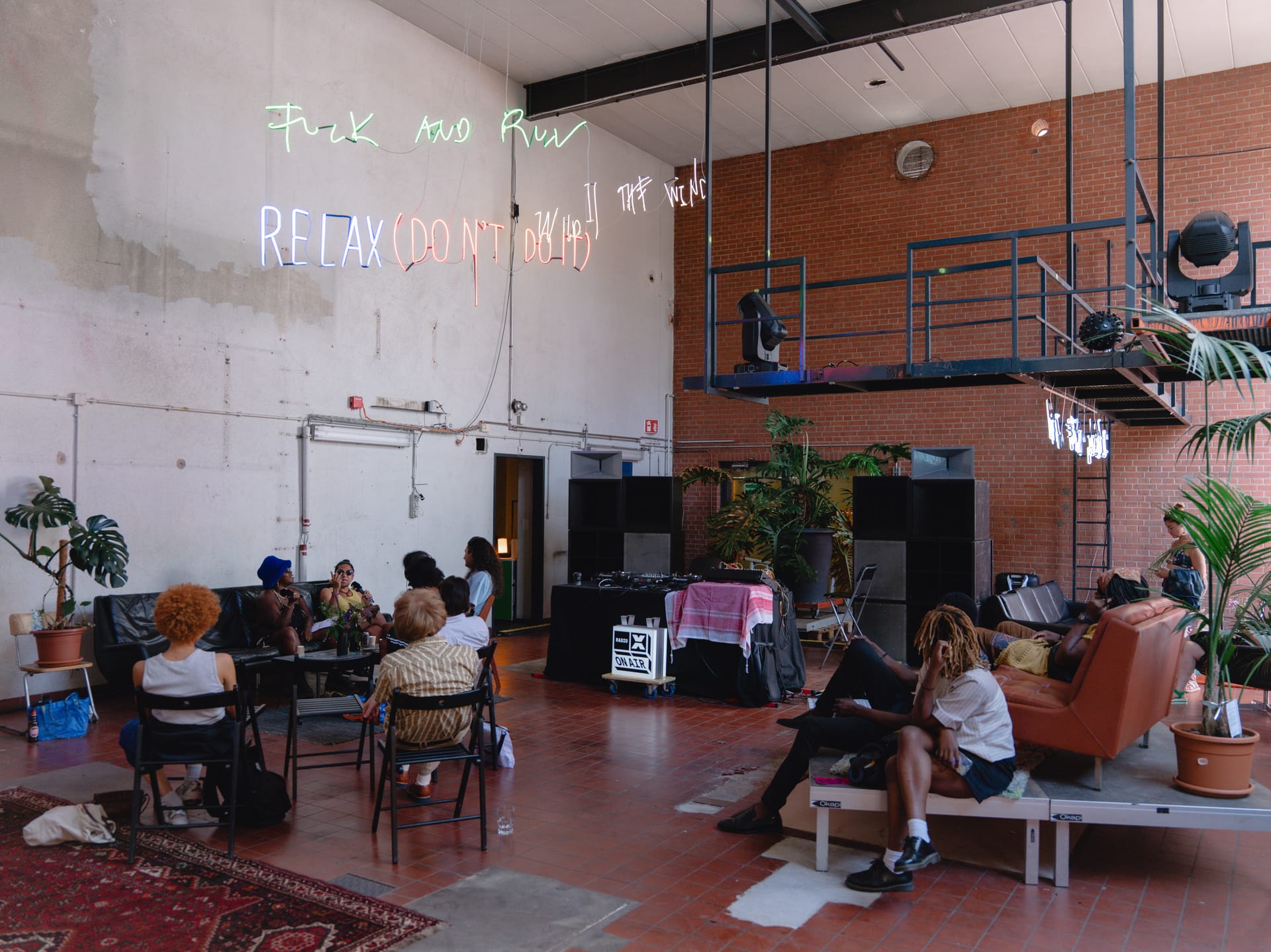 Space, Team & Partners — OMG, Franck! gallery 3